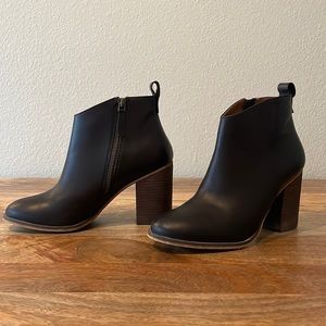 BP block heel chelsea boots